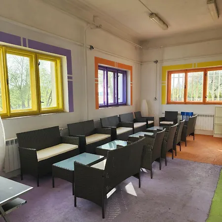 Hotell European House Of Yoga Light 3*
